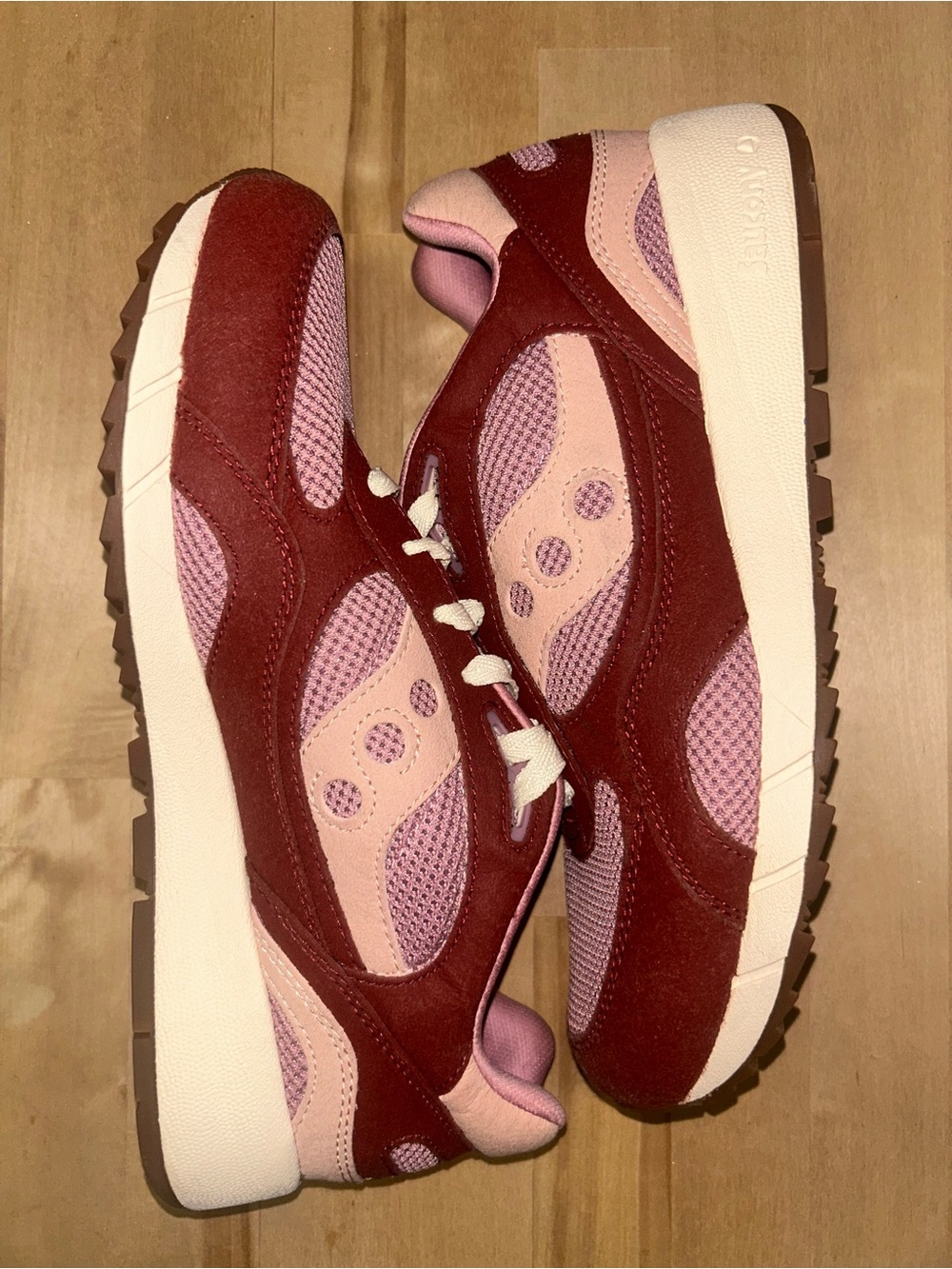 Saucony Shadow 6000 Mushroom Burgundy Size 10 NEW